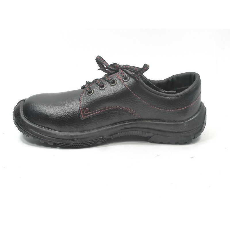 Chaussure de sécurité homme cuir XPER S3 SRC S24 à 74,50 €HT LISAVET